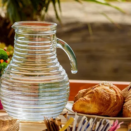 Bed & Breakfast Fermata 106 Da Carolina 4*