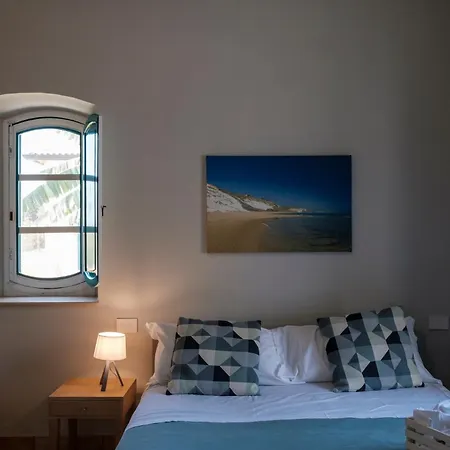 Fermata 106 Da Carolina Bed & Breakfast