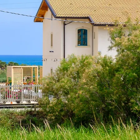 Fermata 106 Da Carolina Bed & Breakfast Siculiana Marina