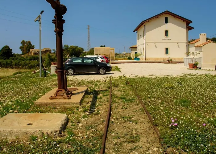 Fermata 106 Da Carolina Nocleg ze śniadaniem 4*